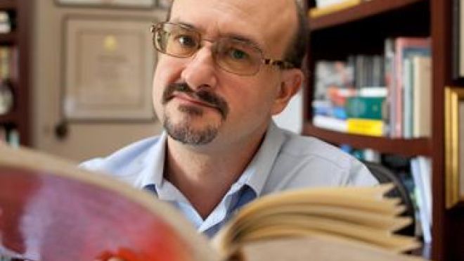 Headshot of Dr. David Goldfarb who will present lecture on Polish literature and cultural diplomacy on Sept. 4, 2026 