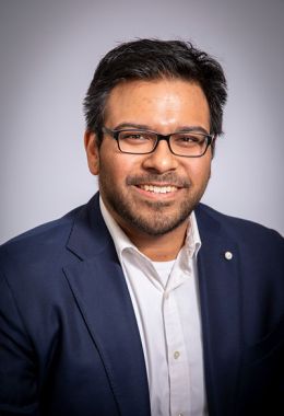 Stephen Chanderbhan Headshot